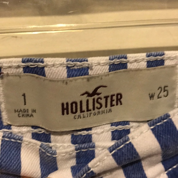 Blue and white striped Hollister shorts - SZ 1 - Picture 3 of 3